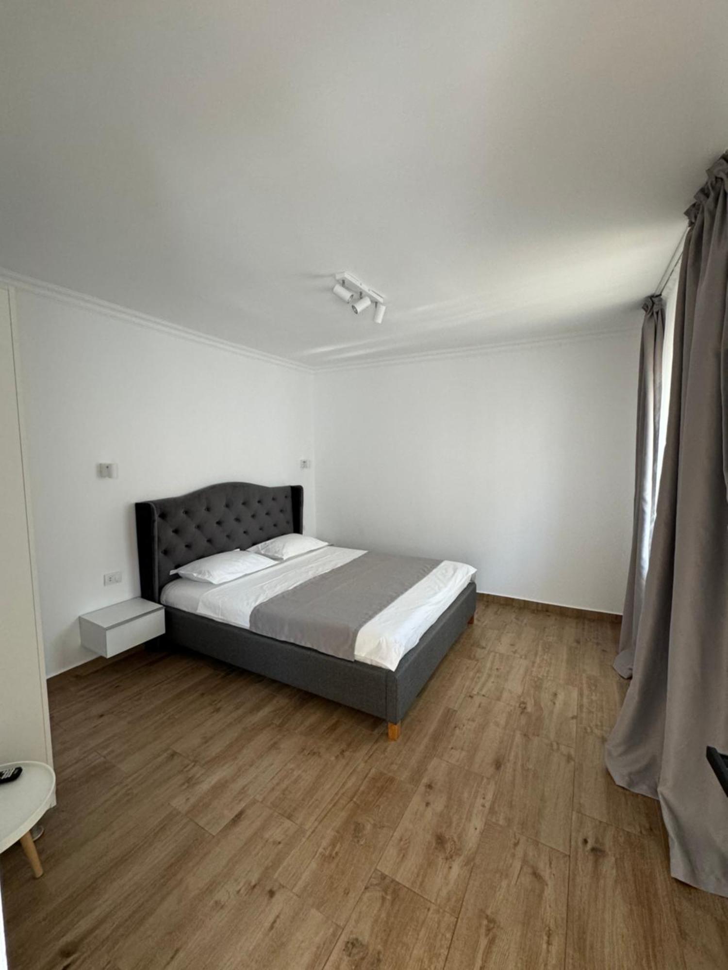 Nord 22 Villa Constanta Bagian luar foto