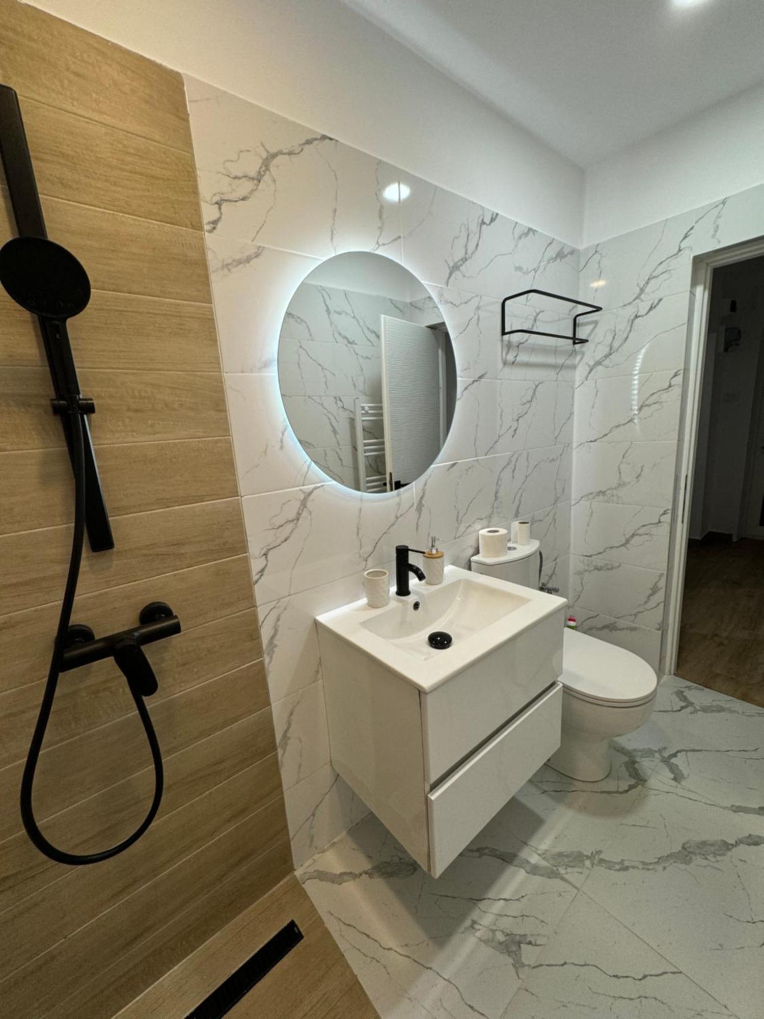 Nord 22 Villa Constanta Bagian luar foto