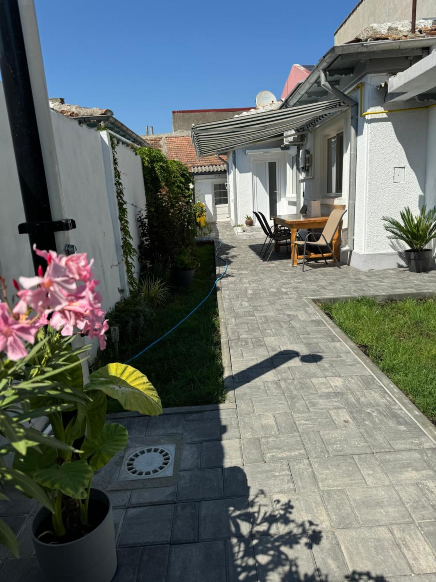 Nord 22 Villa Constanta Bagian luar foto